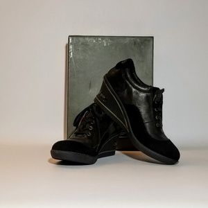 🔹NIB🔹Jump Leather & Suede Wedge Sneakers